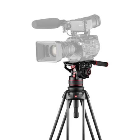 Manfrotto MVK612TWINFA - zestaw, statyw aluminiowy MVTTWINFA, głowica video MVH612AH, udźwig 12kg_Przykład użycia_4